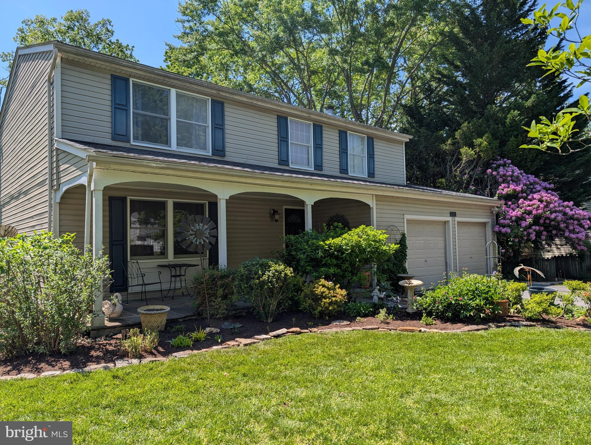 14 NEWBURY COURT