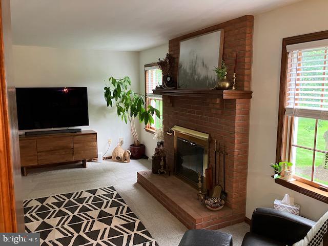 409 RHODA DRIVE