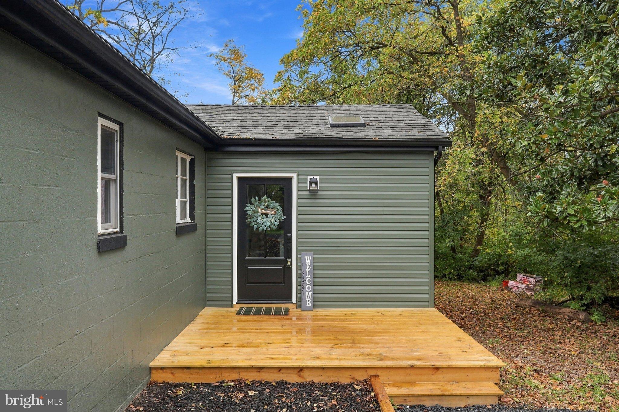2775 BLUE MOUNTAIN ROAD