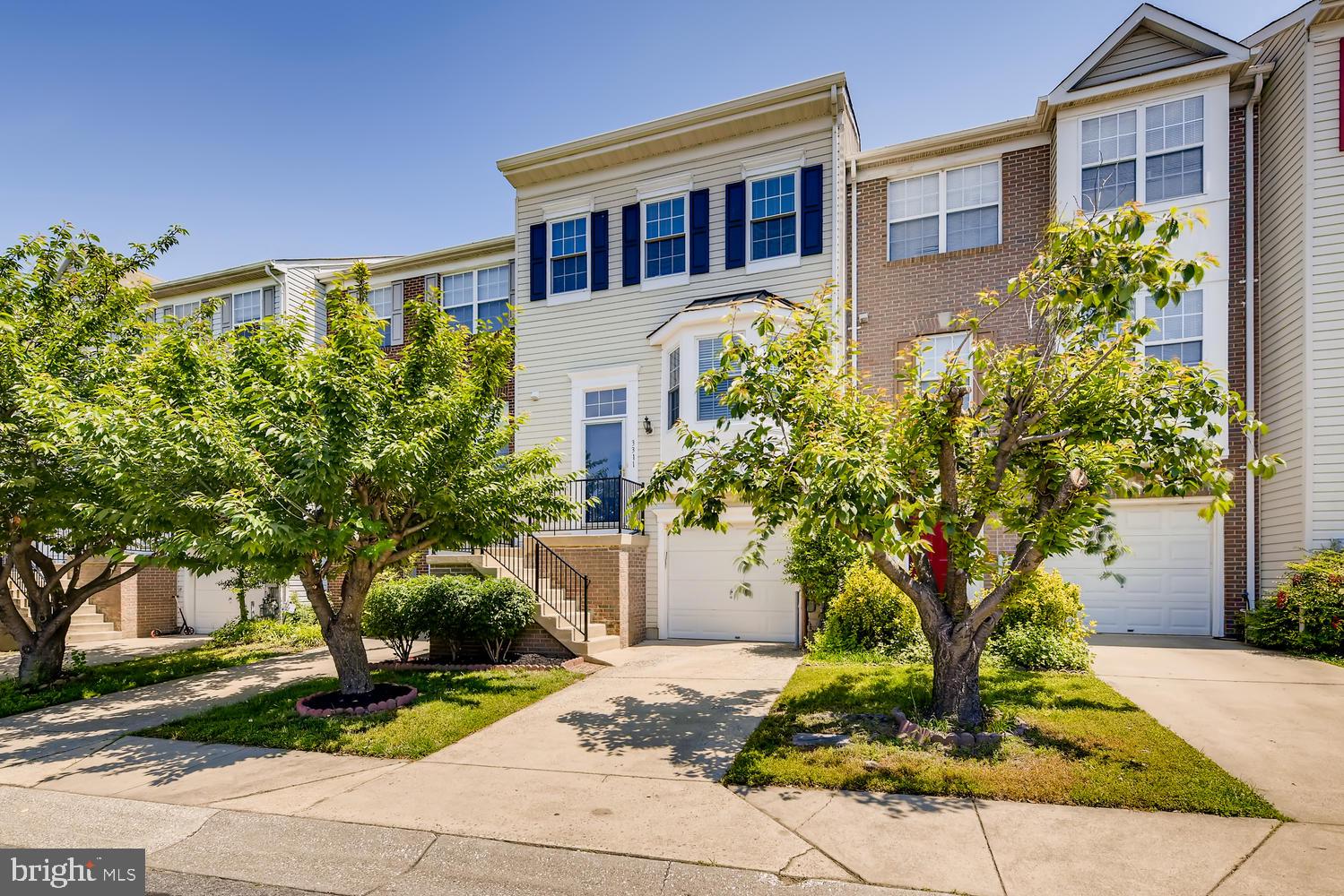 HOWARDS RIDGE - Residential