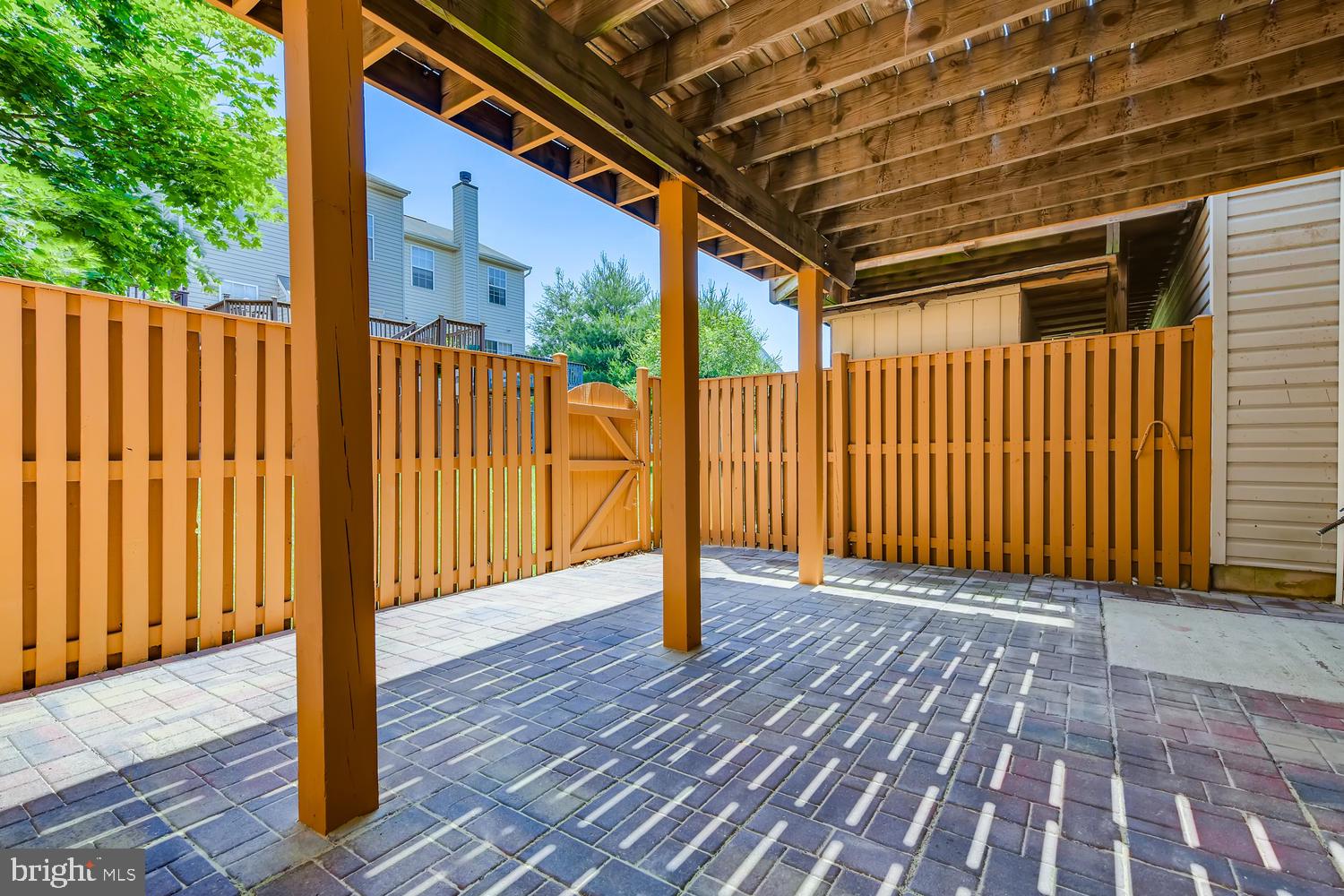 HOWARDS RIDGE - Residential