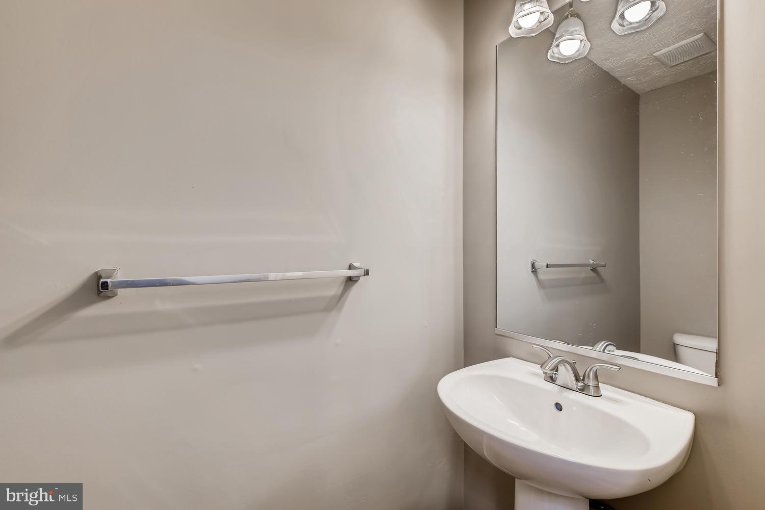 HOWARDS RIDGE - Residential