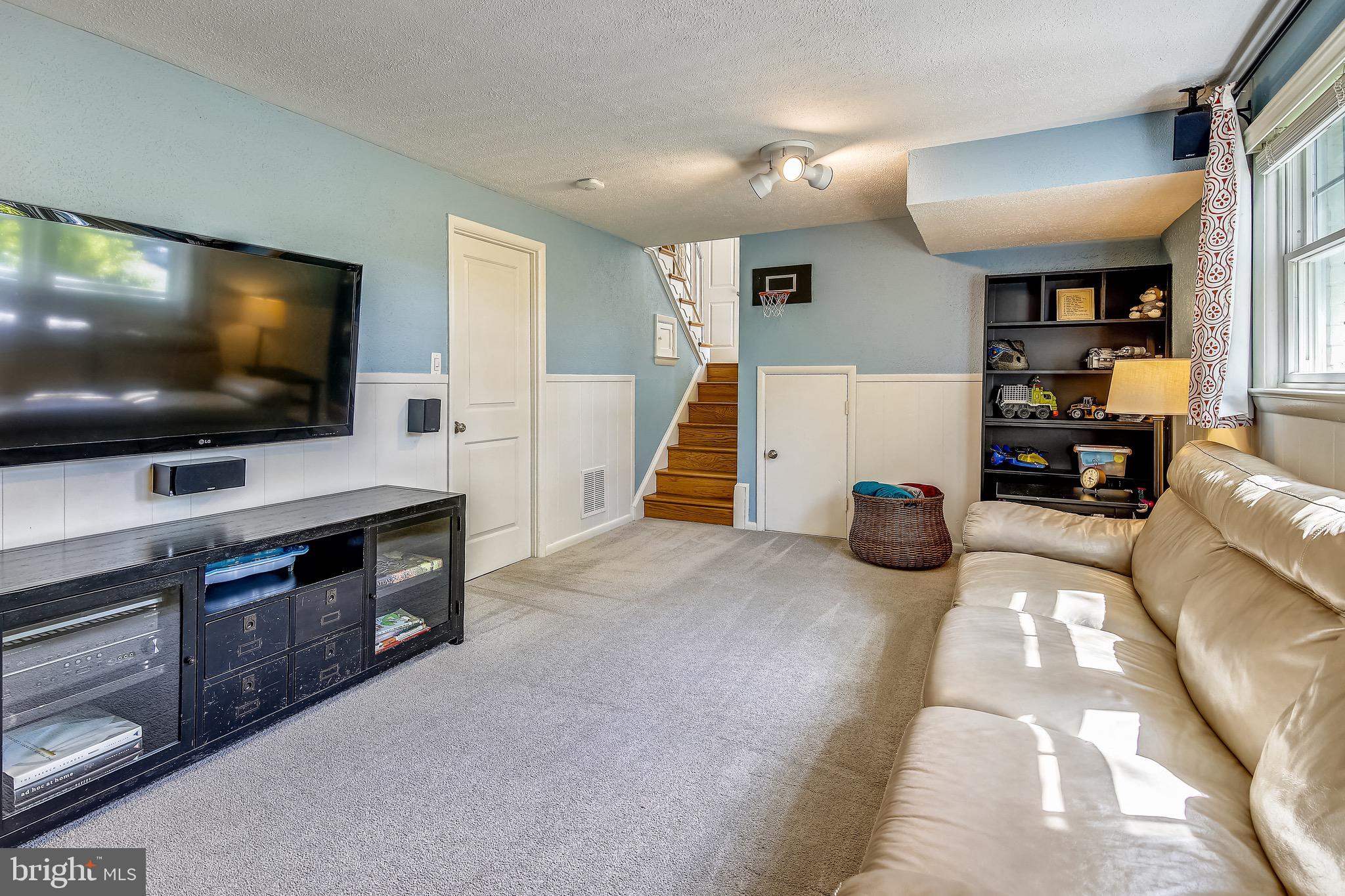 REGENCY ESTATES - Residential