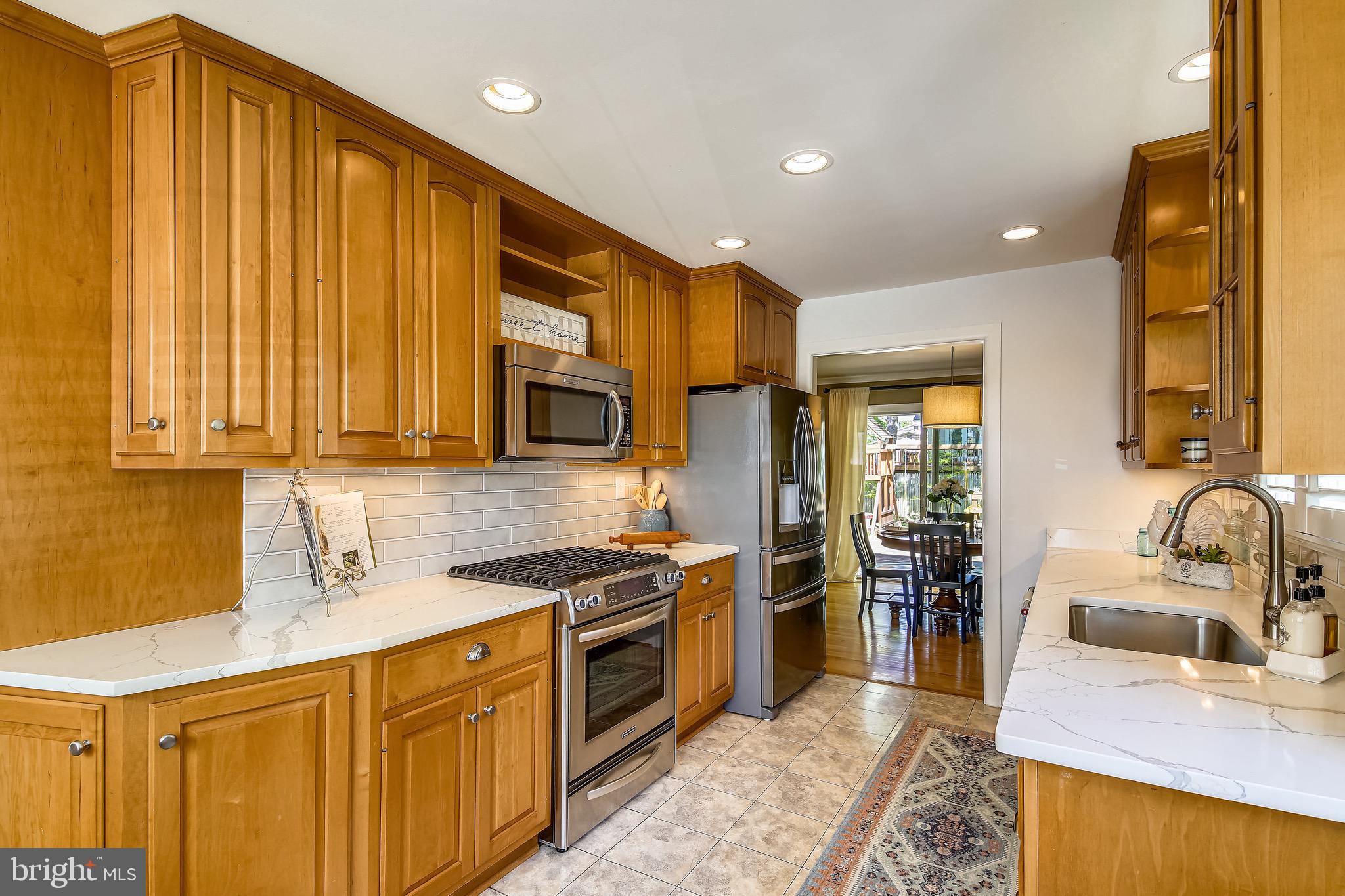 REGENCY ESTATES - Residential