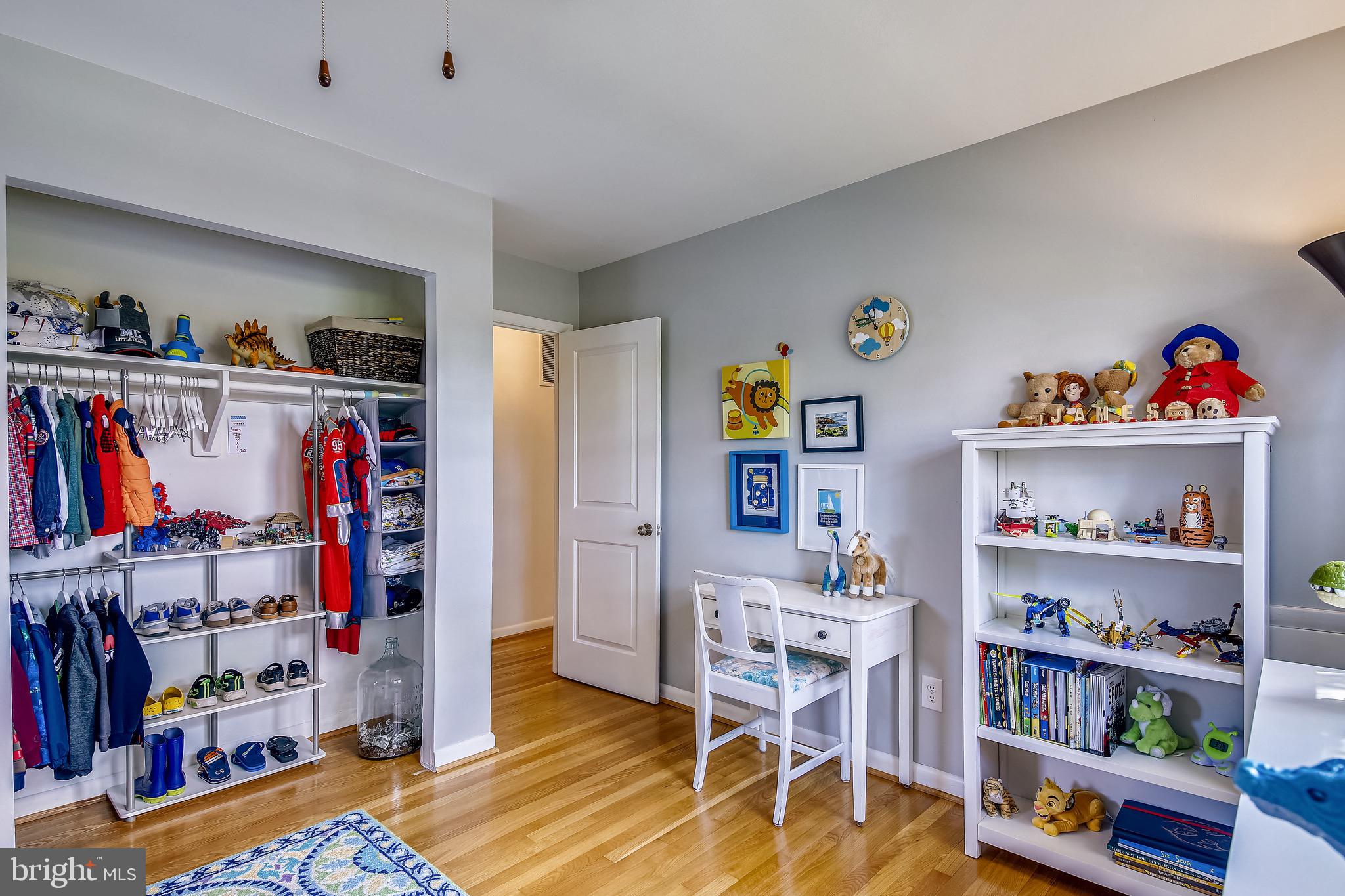 REGENCY ESTATES - Residential