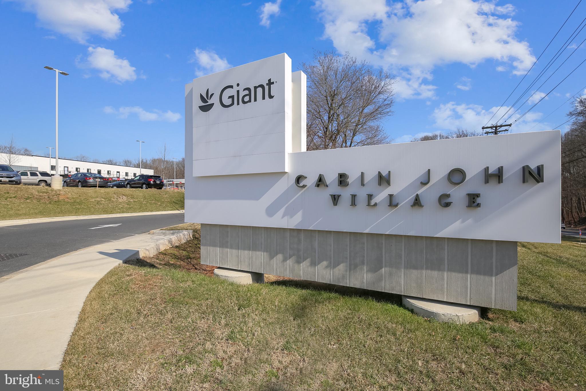 REGENCY ESTATES - Residential