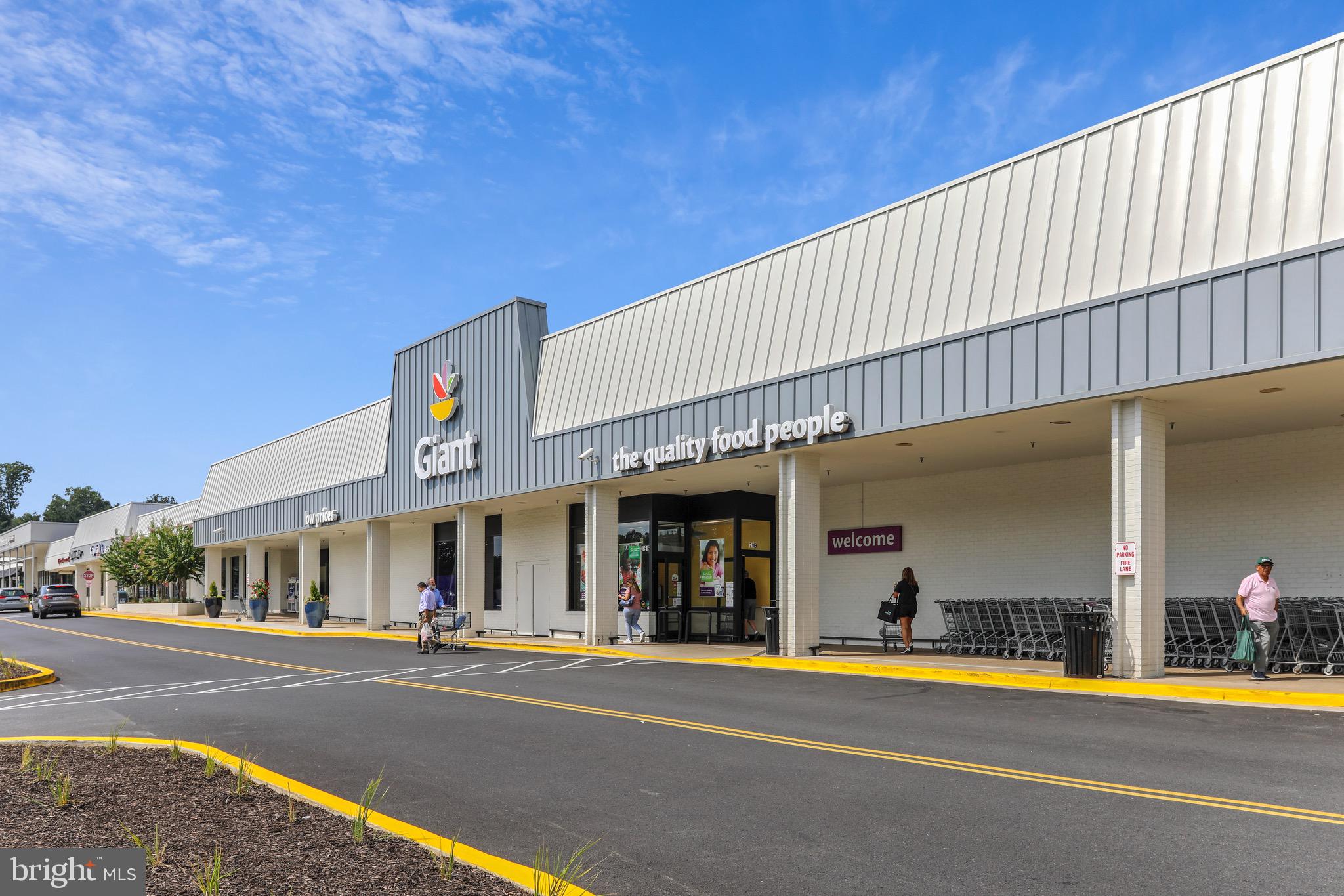 REGENCY ESTATES - Residential