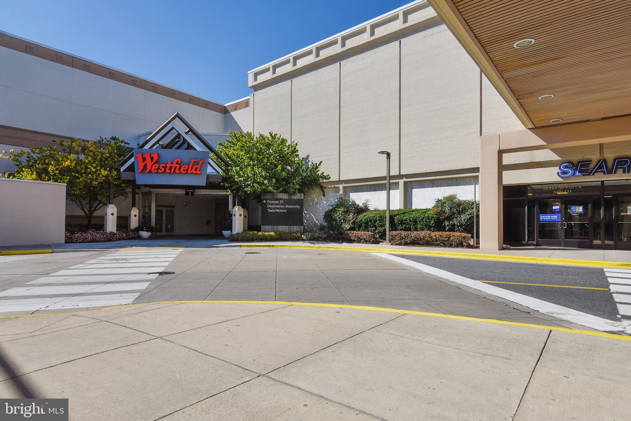 REGENCY ESTATES - Residential