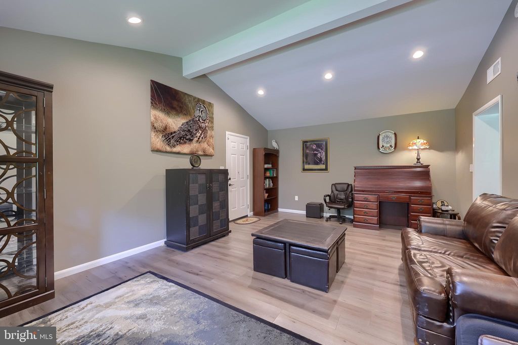 Photo of 923 Oak Street, AKRON, PA 17501 (MLS # PALA2072458)