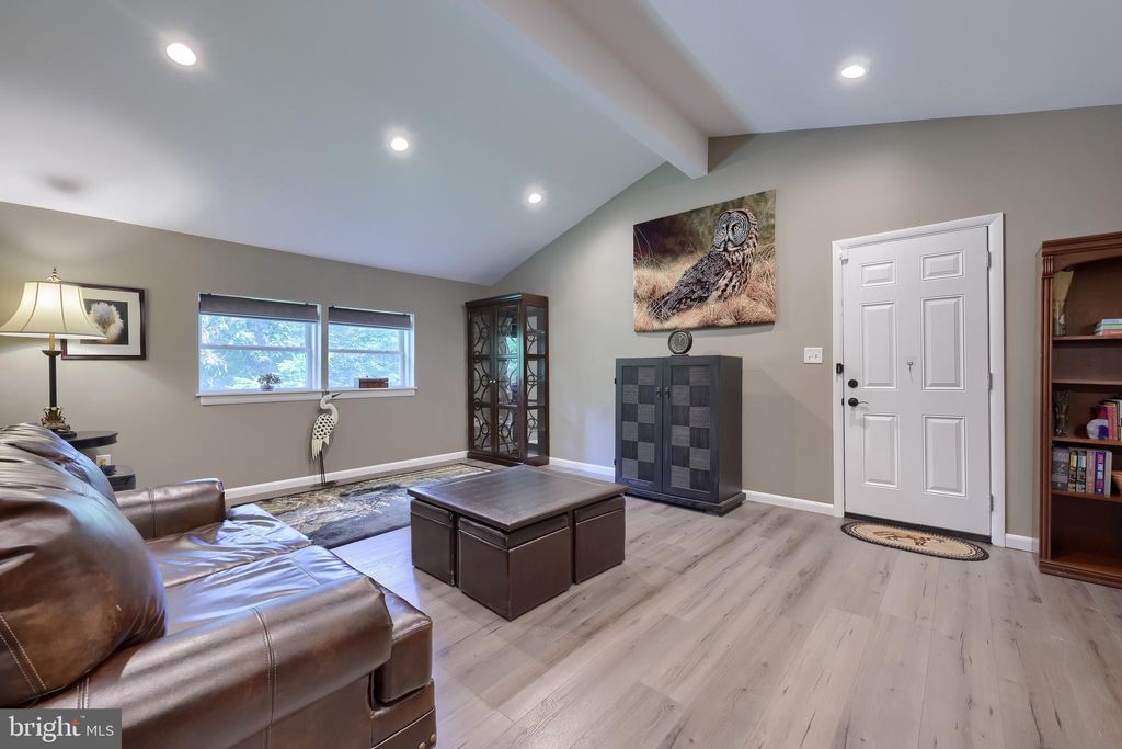 Photo of 923 Oak Street, AKRON, PA 17501 (MLS # PALA2072458)