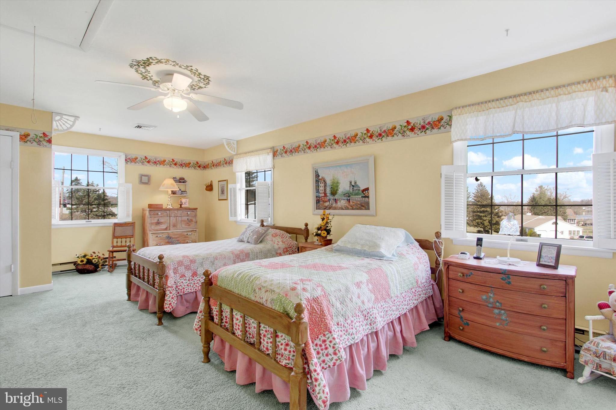 LAKE MEADE - Residential