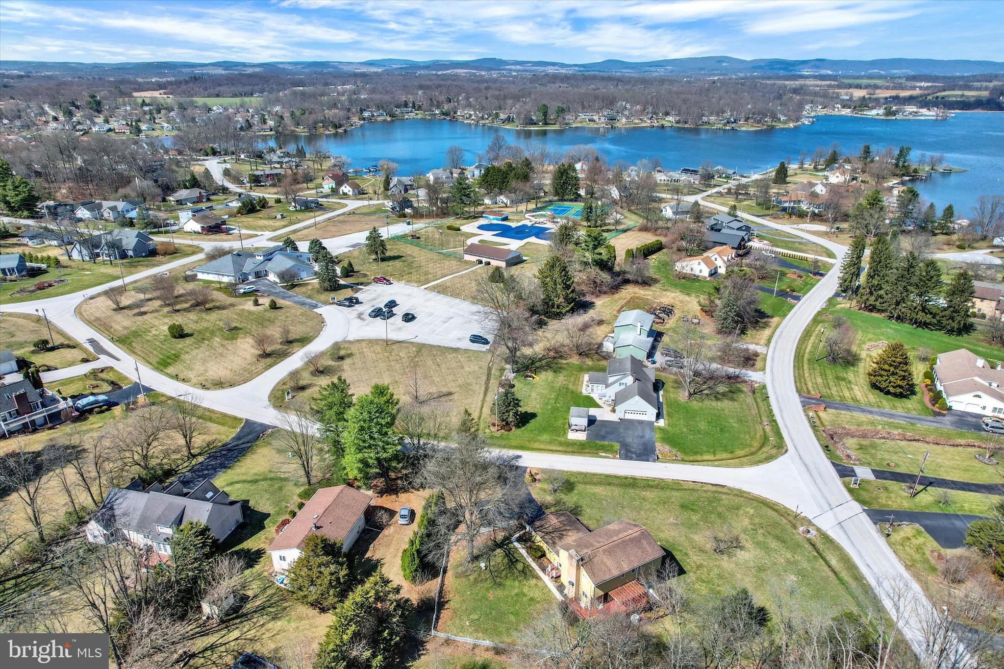 LAKE MEADE - Residential