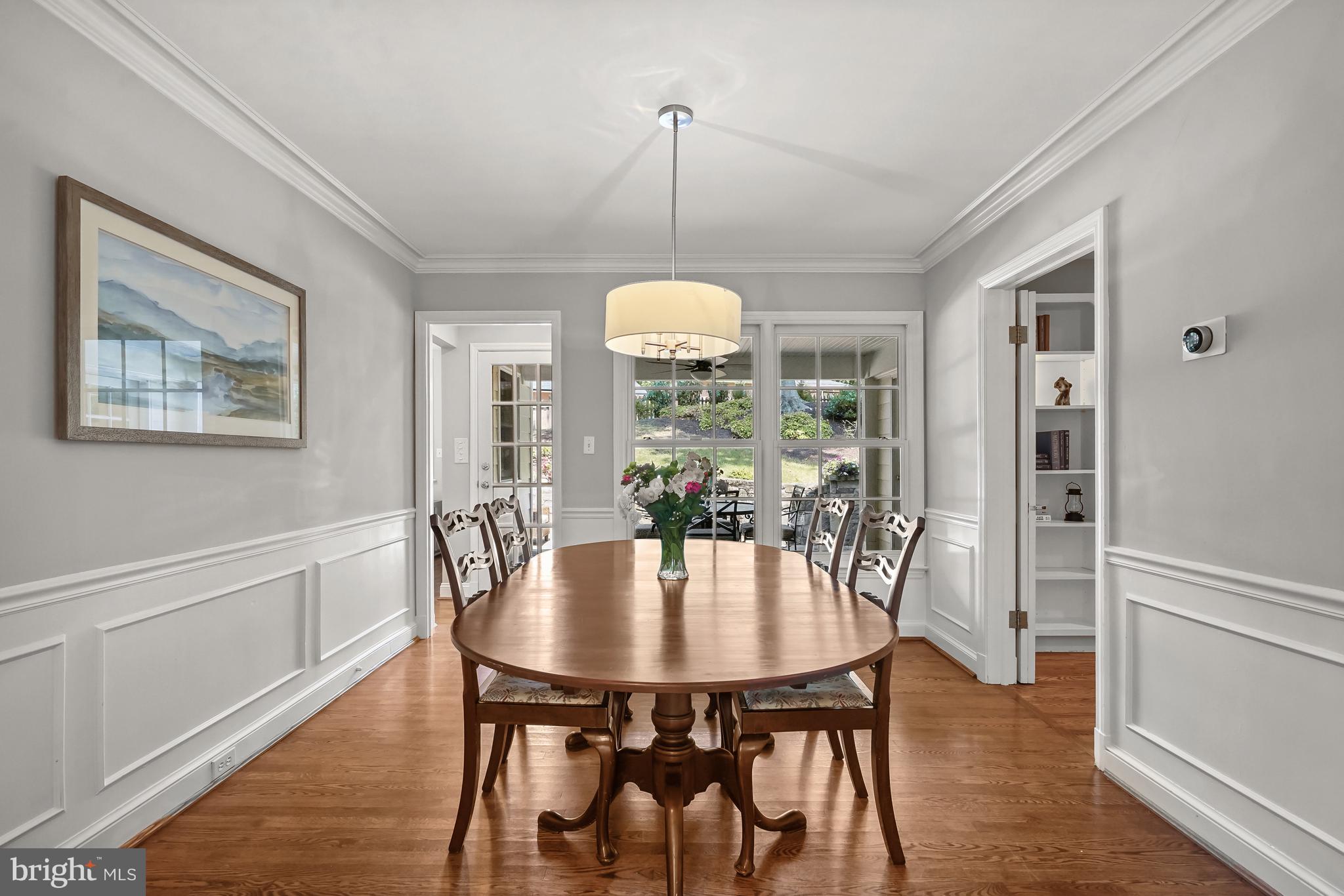 WOODACRES - Residential