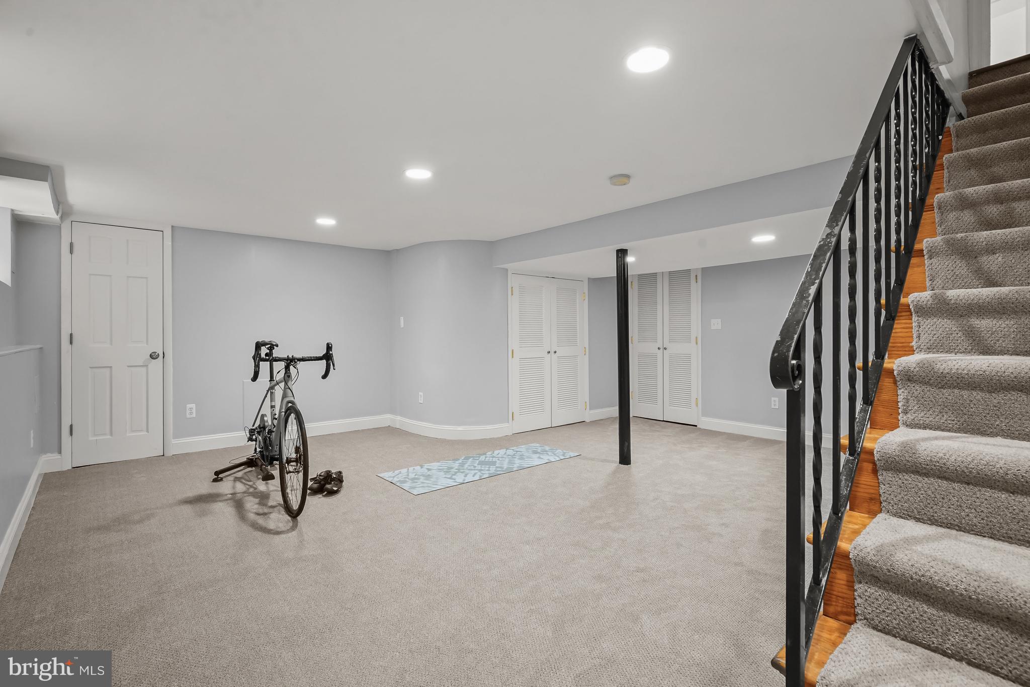 WOODACRES - Residential