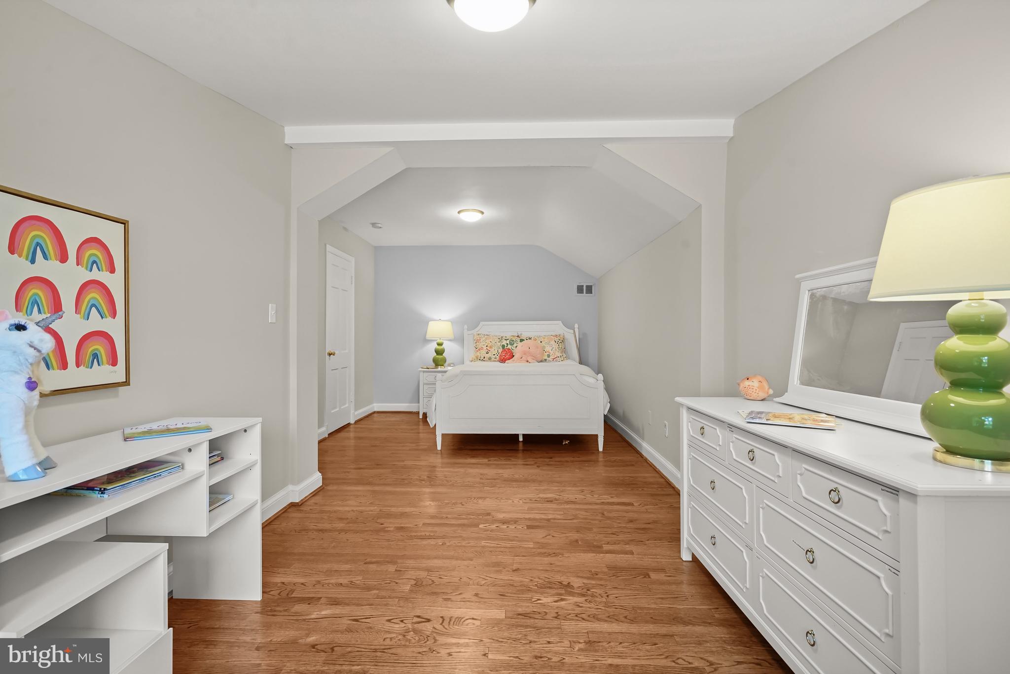 WOODACRES - Residential