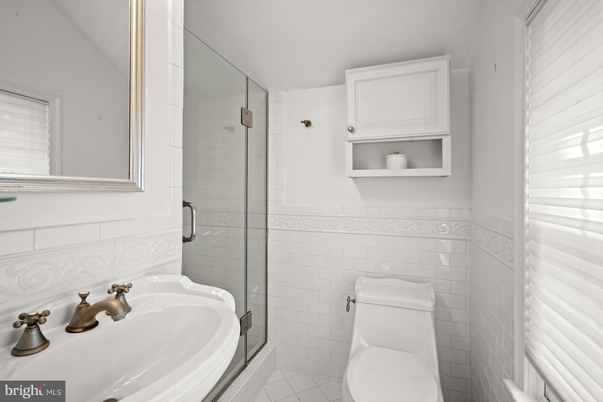 WOODACRES - Residential