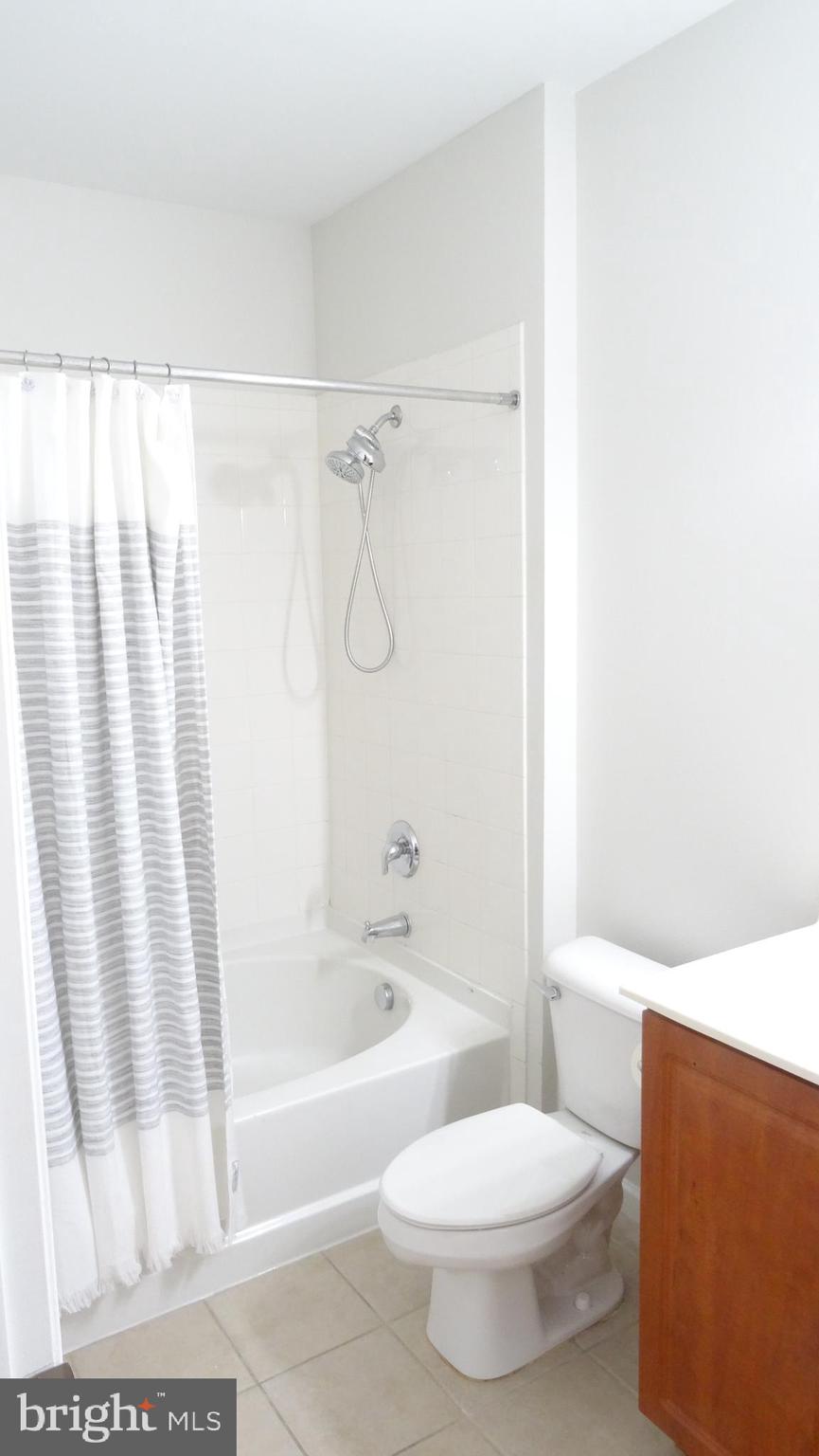 LEGATO CORNER - Residential Lease