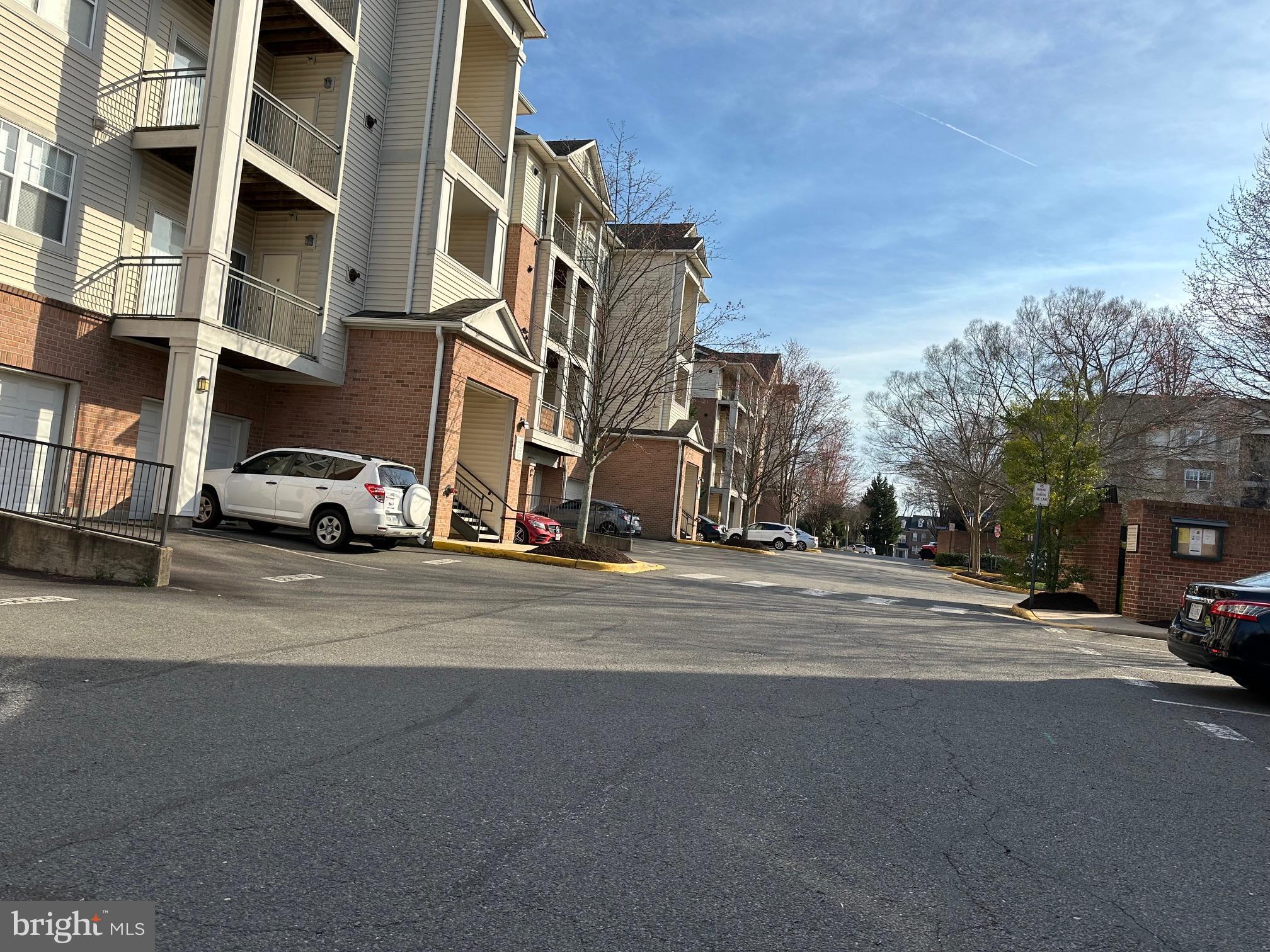 LEGATO CORNER - Residential Lease