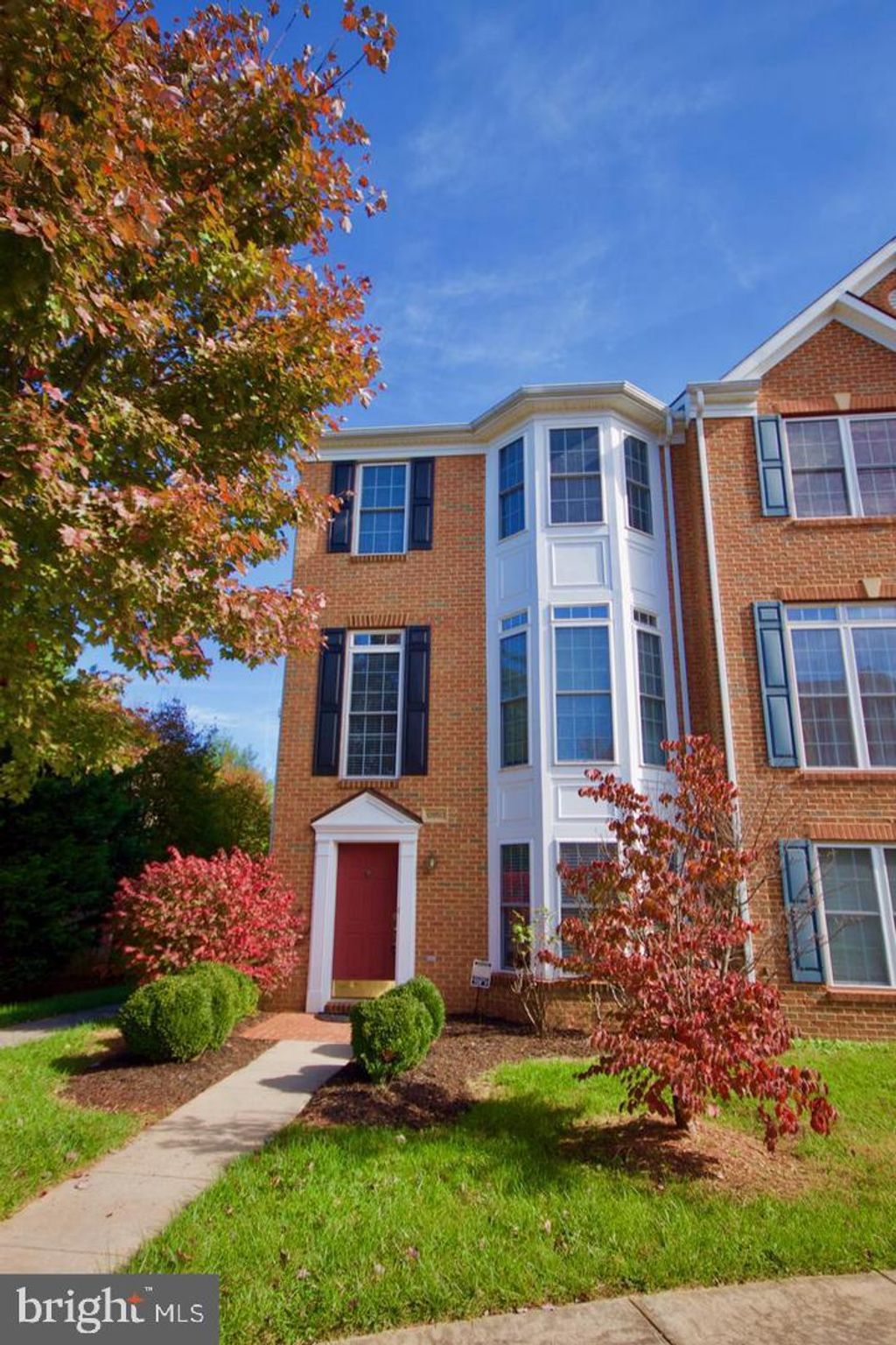 Photo of 13650 Lavender Mist Lane, CENTREVILLE, VA 20120 (MLS # VAFX2268906)