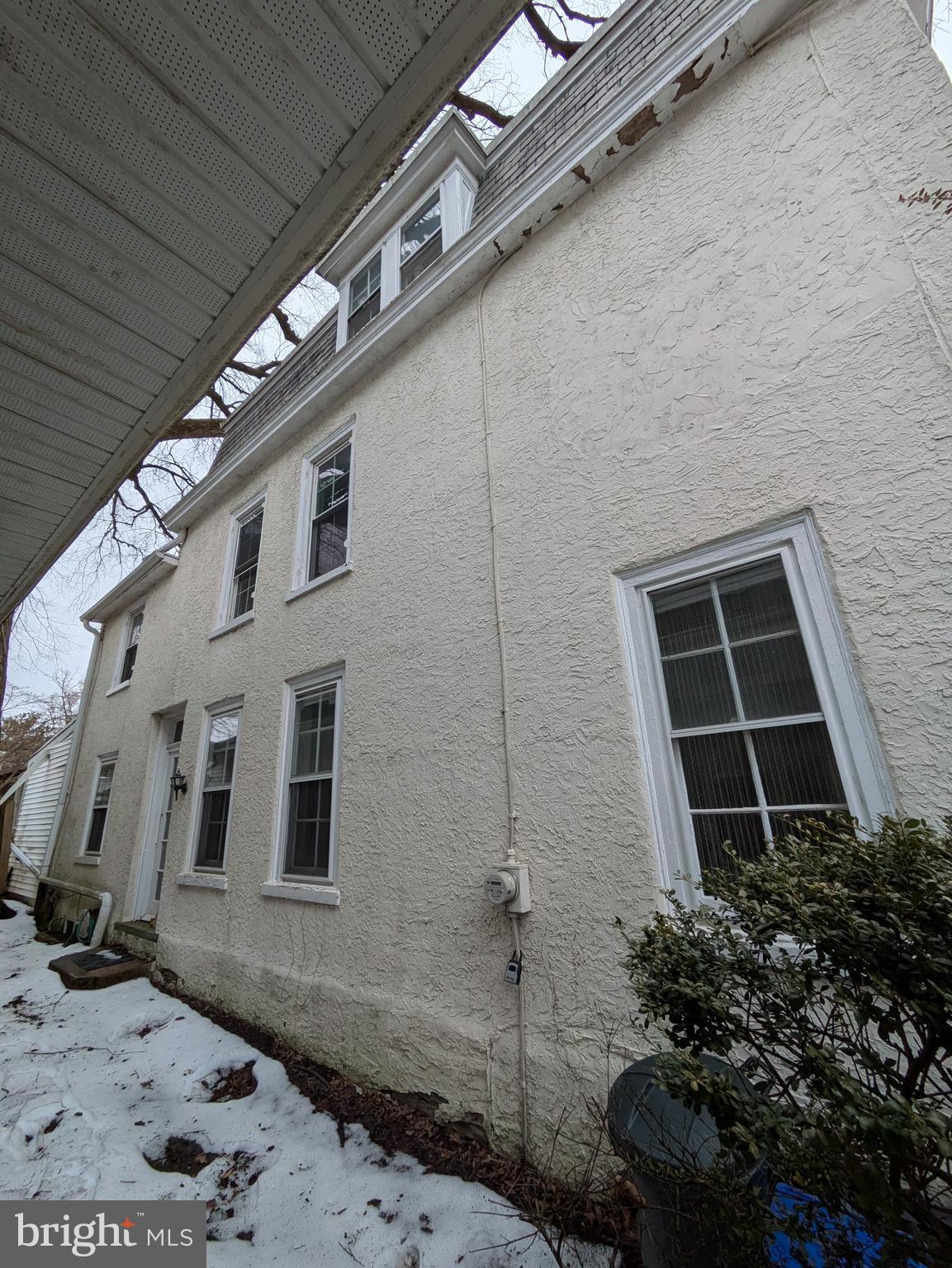 CHESTNUT HILL - Residential