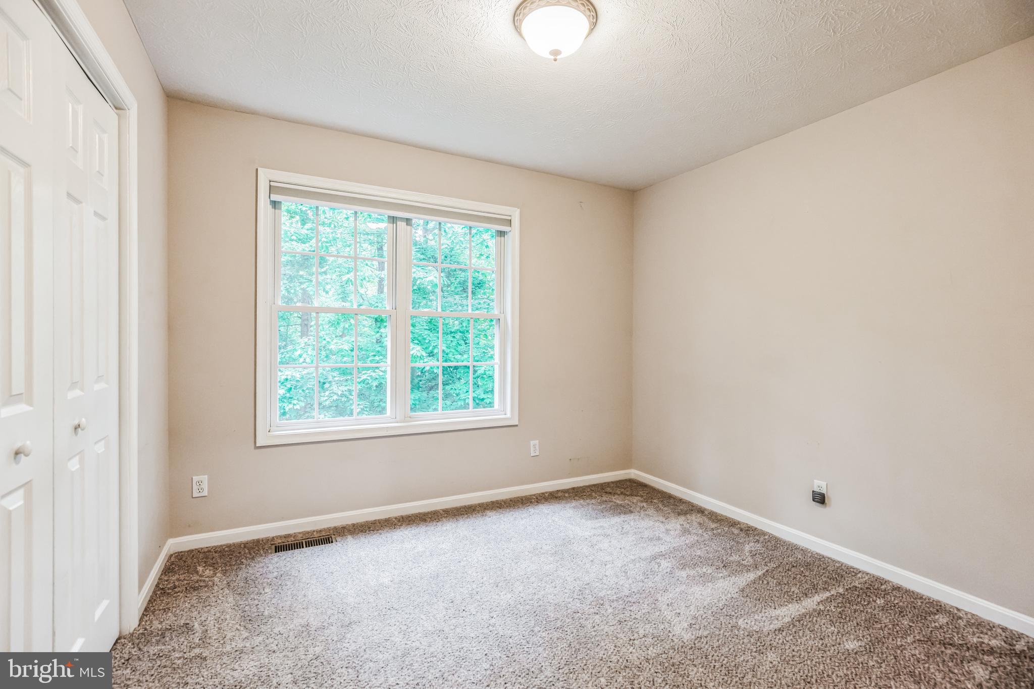 BAY BERRY - Residential Lease