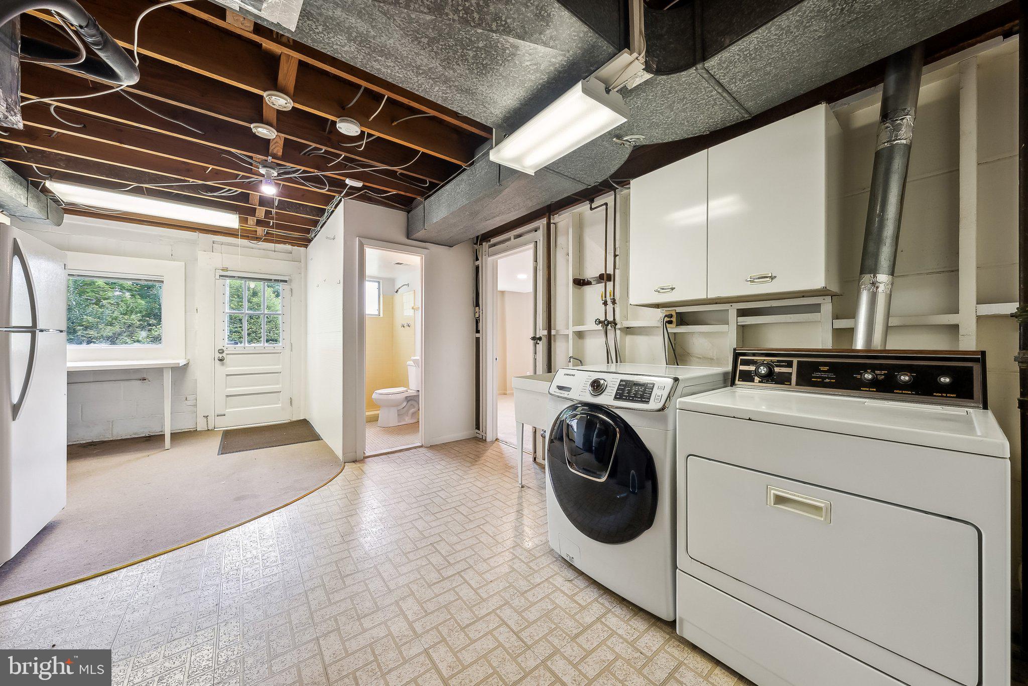 ALTA VISTA - Residential