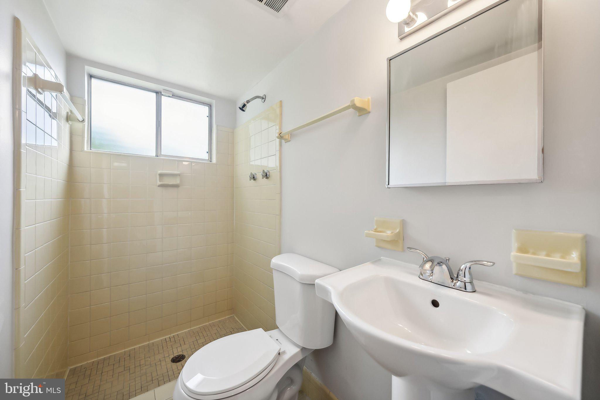 ALTA VISTA - Residential