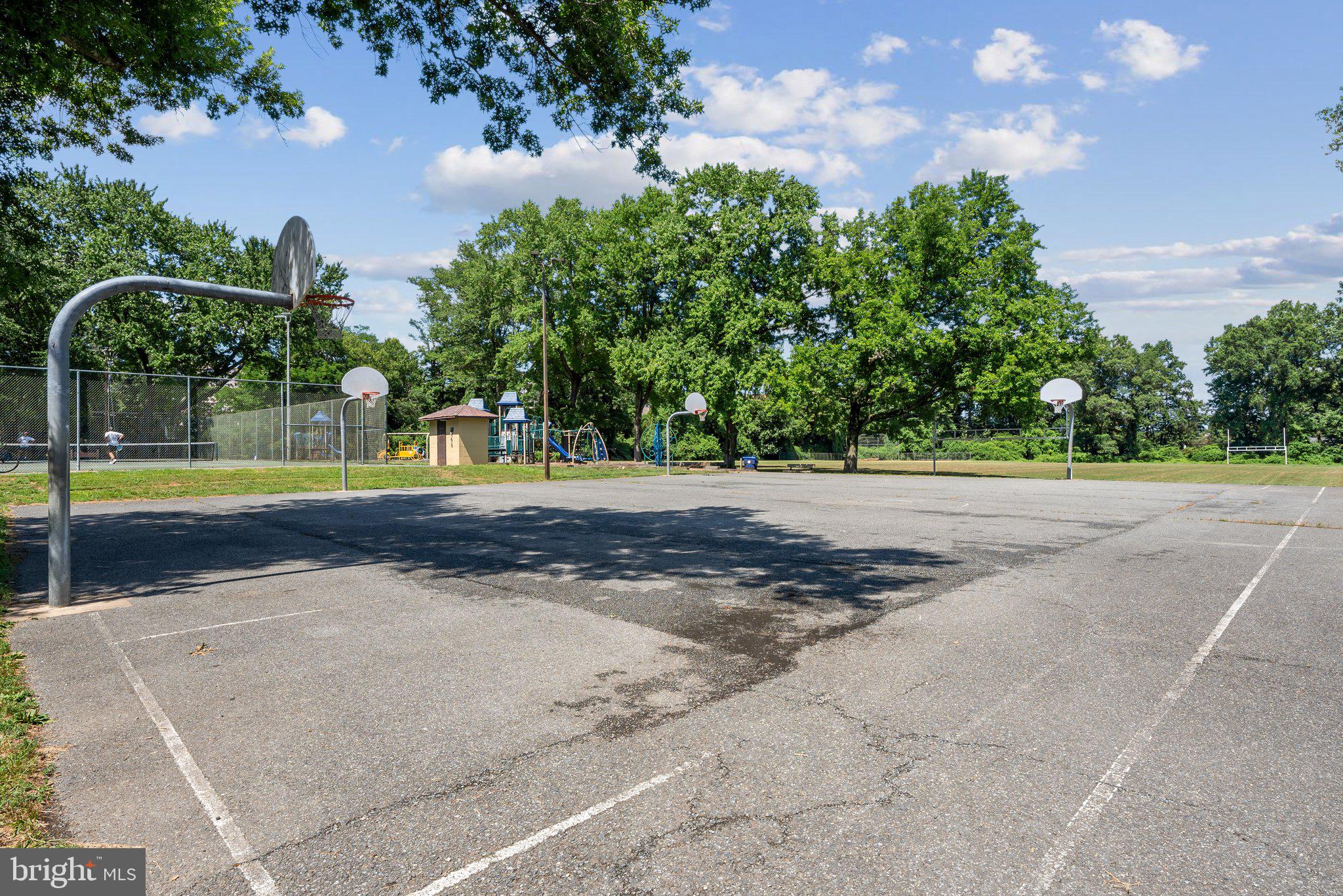 ALTA VISTA - Residential