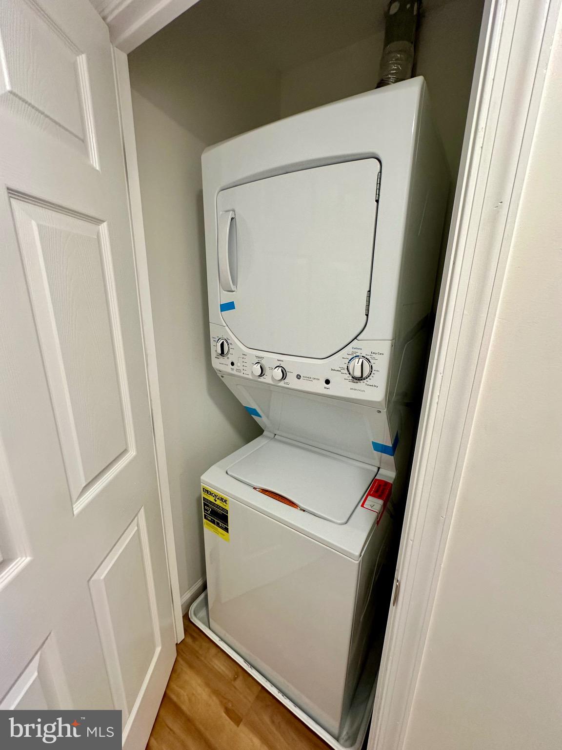 LITTLE ITALY - Residential Lease