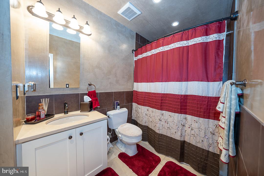 ART MUSEUM AREA - Residential