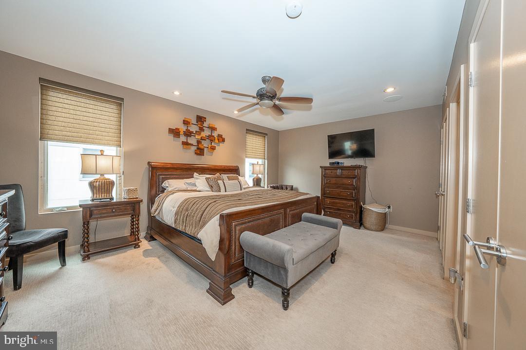 ART MUSEUM AREA - Residential