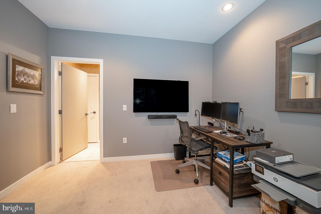 ART MUSEUM AREA - Residential