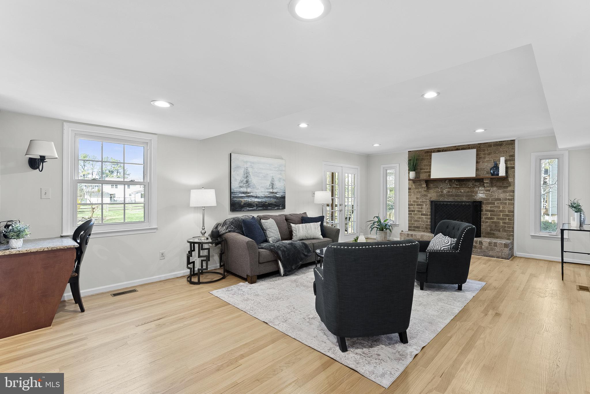 BROOKFIELD WOODS - Residential