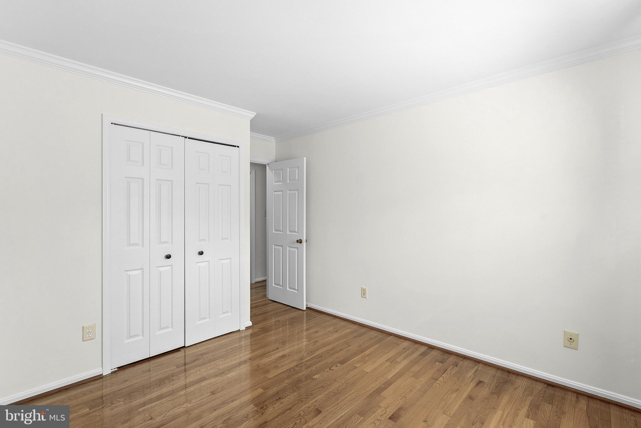 BROOKFIELD WOODS - Residential