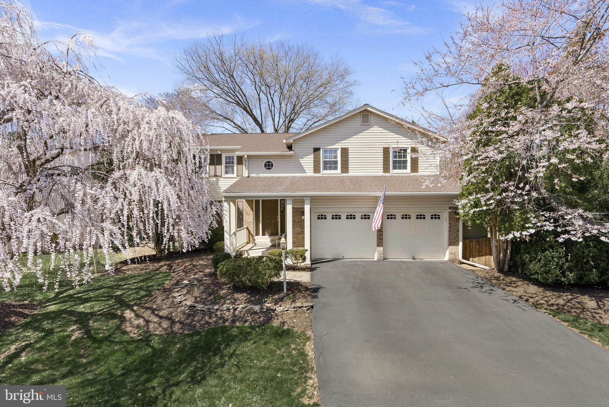 BROOKFIELD WOODS - Residential