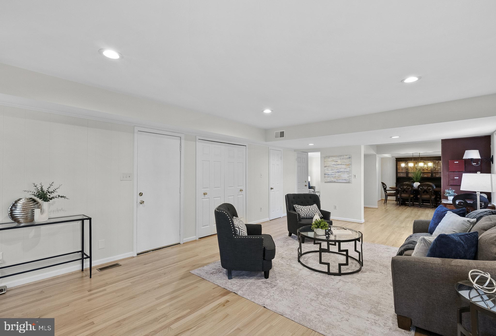 BROOKFIELD WOODS - Residential