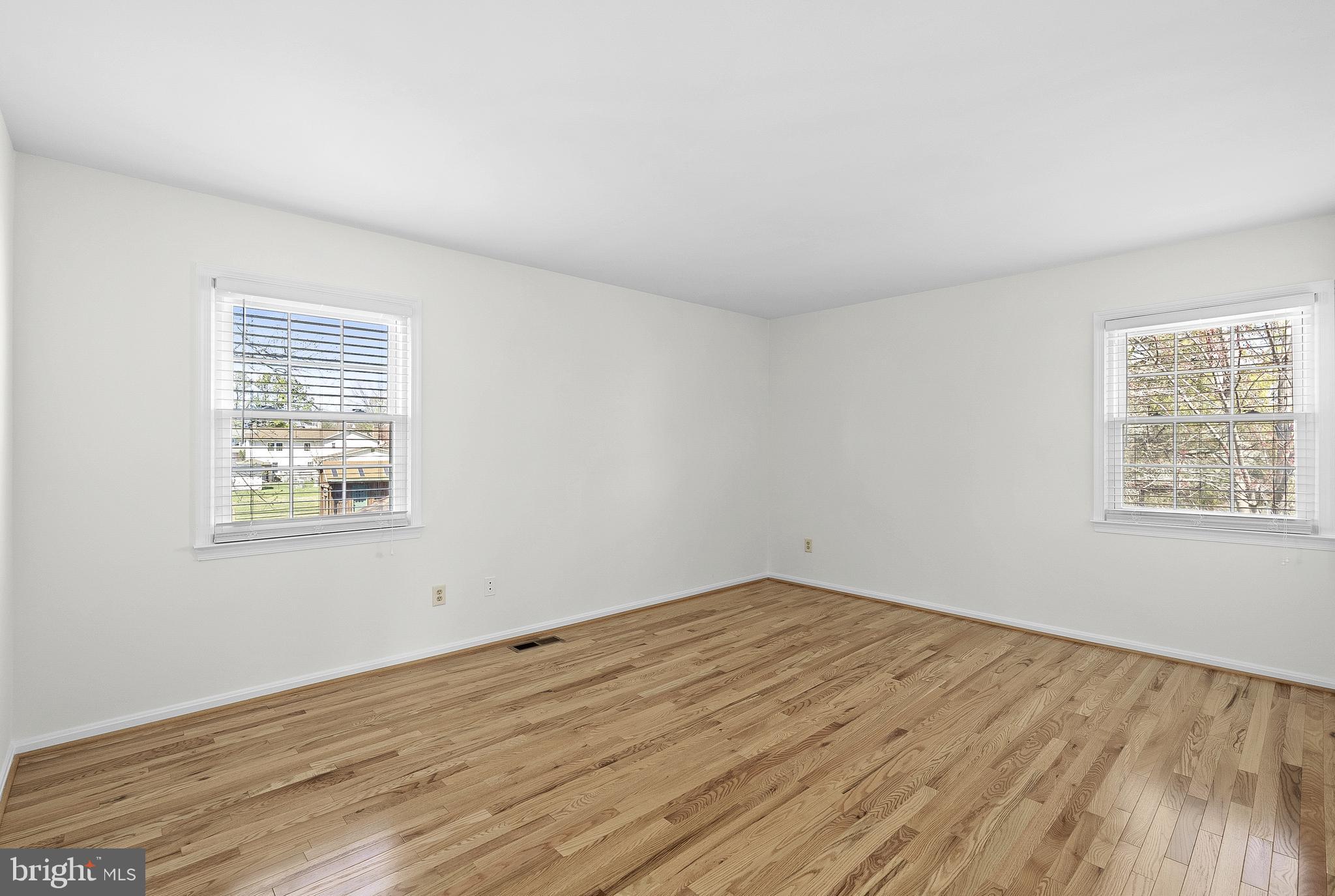 BROOKFIELD WOODS - Residential