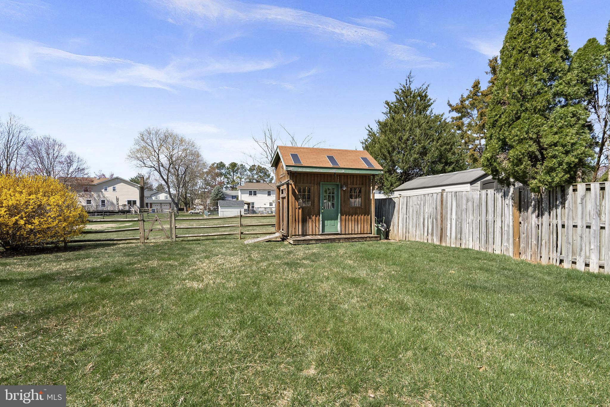 BROOKFIELD WOODS - Residential