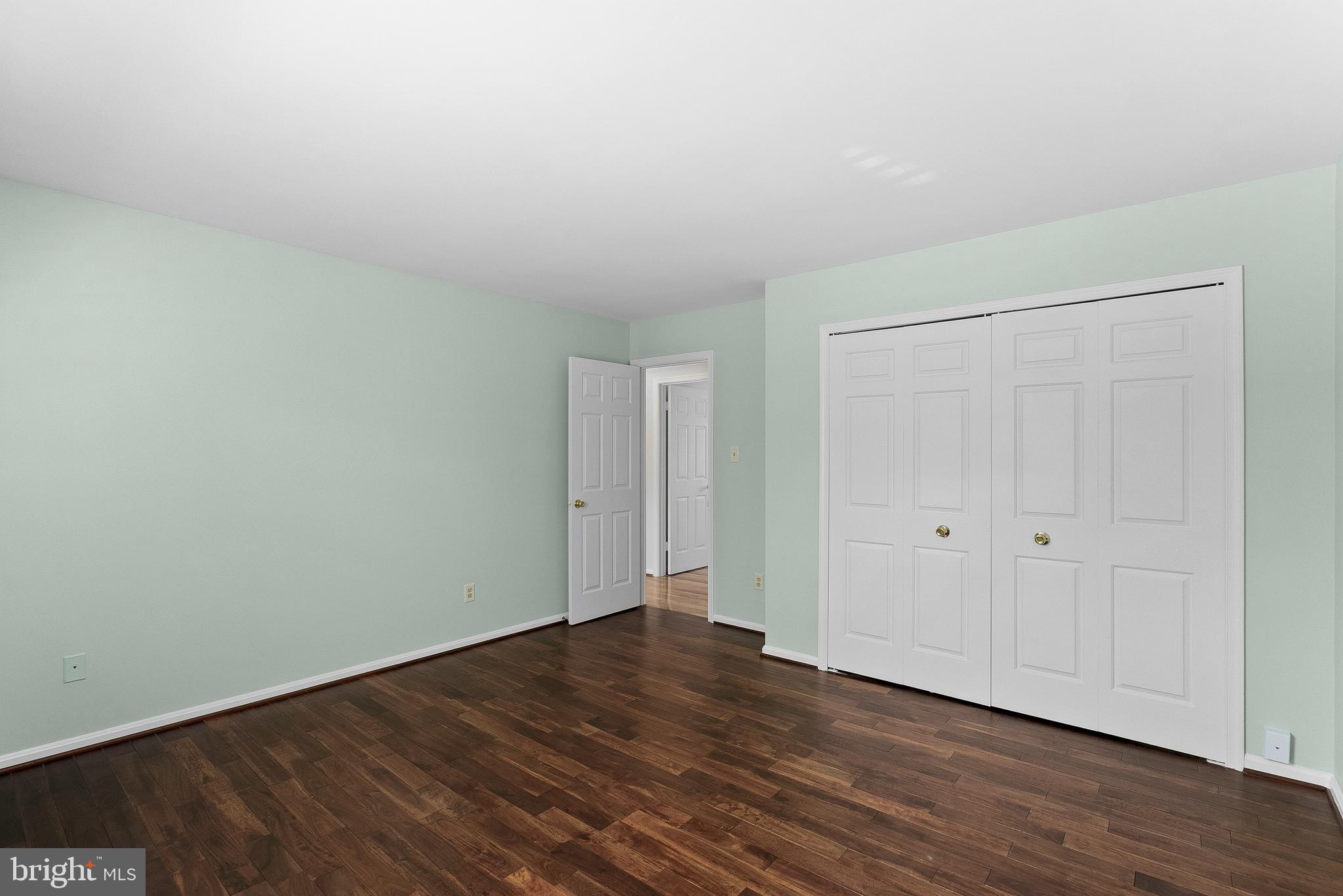 BROOKFIELD WOODS - Residential