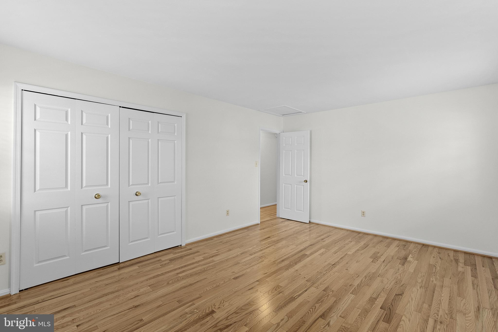 BROOKFIELD WOODS - Residential