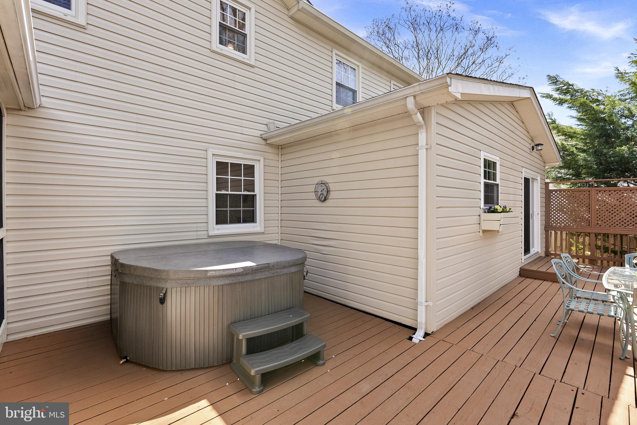 BROOKFIELD WOODS - Residential