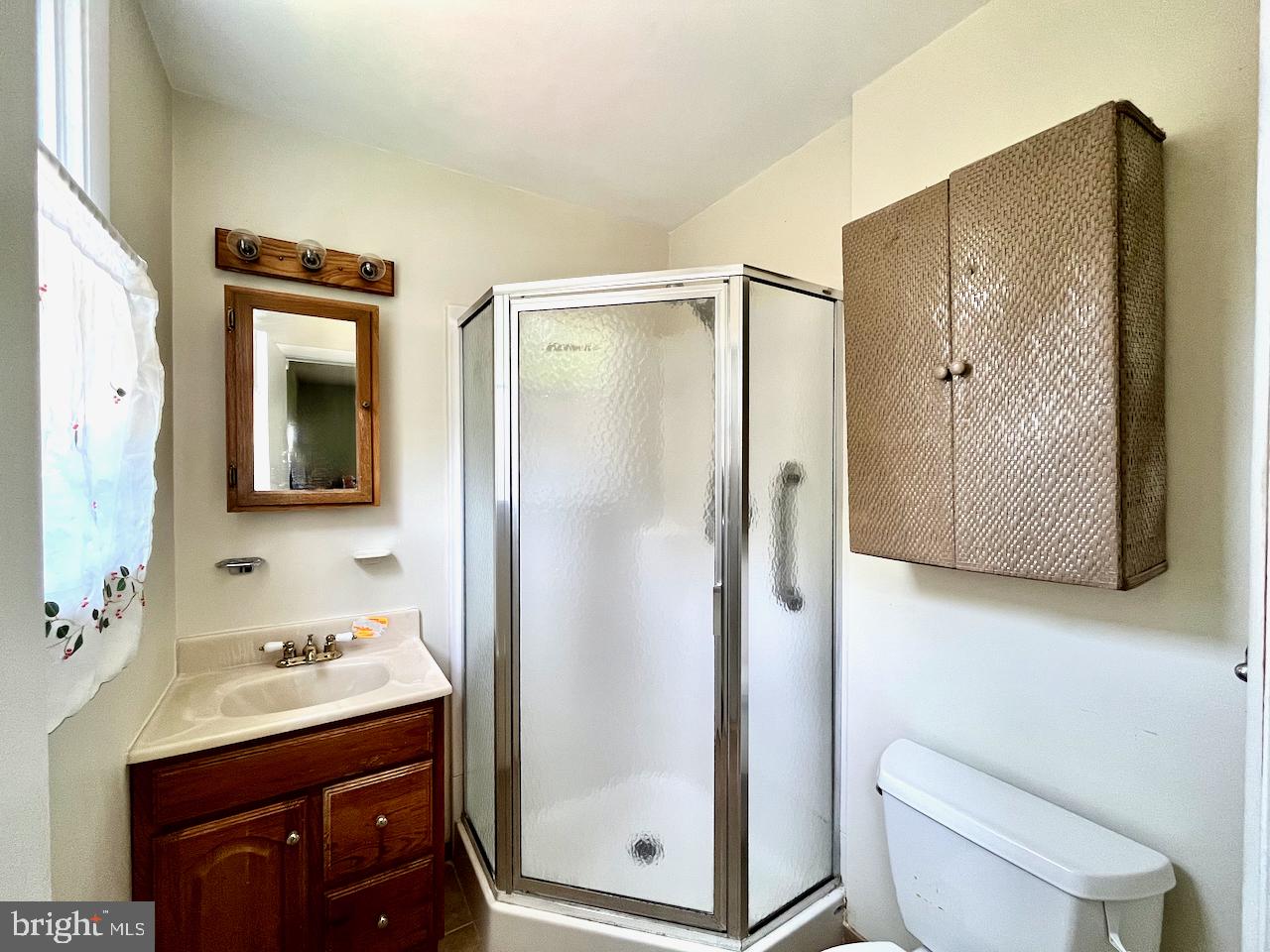 MEADOWLANDS MANOR - Residential