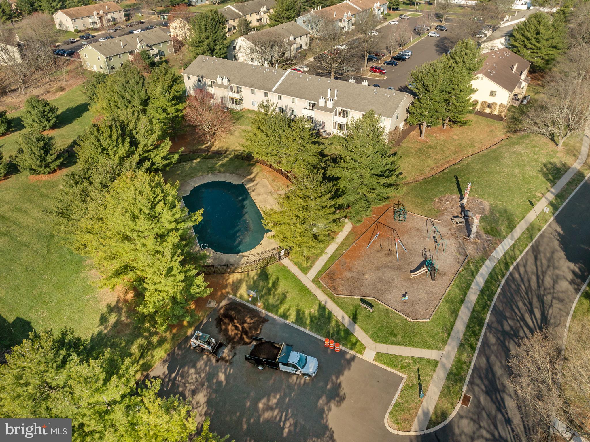 WOOD HOLLOW - Residential