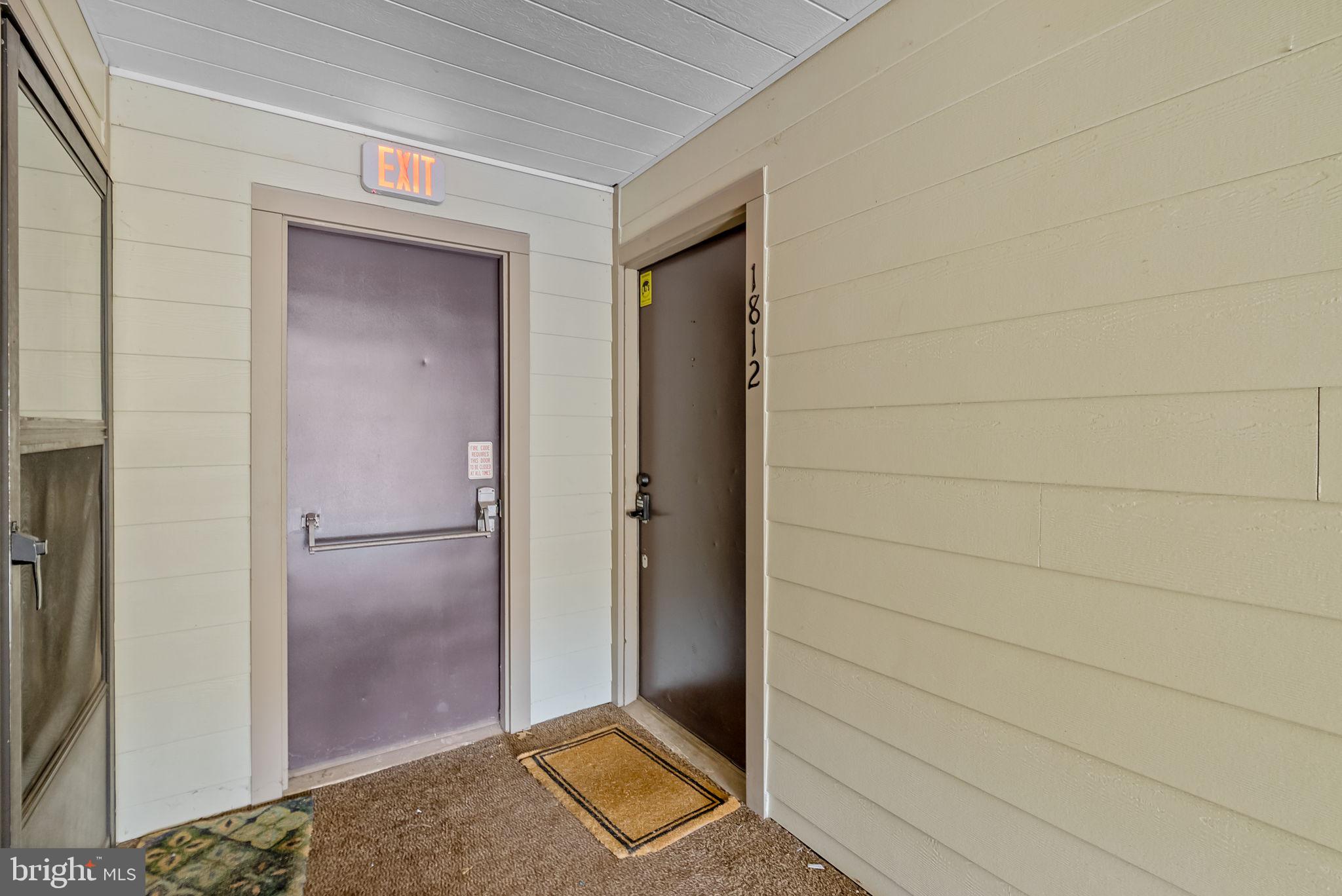 WOOD HOLLOW - Residential