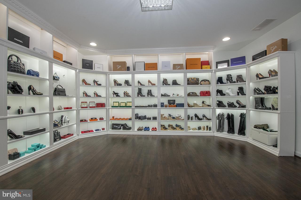 DEERFIELD - Residential