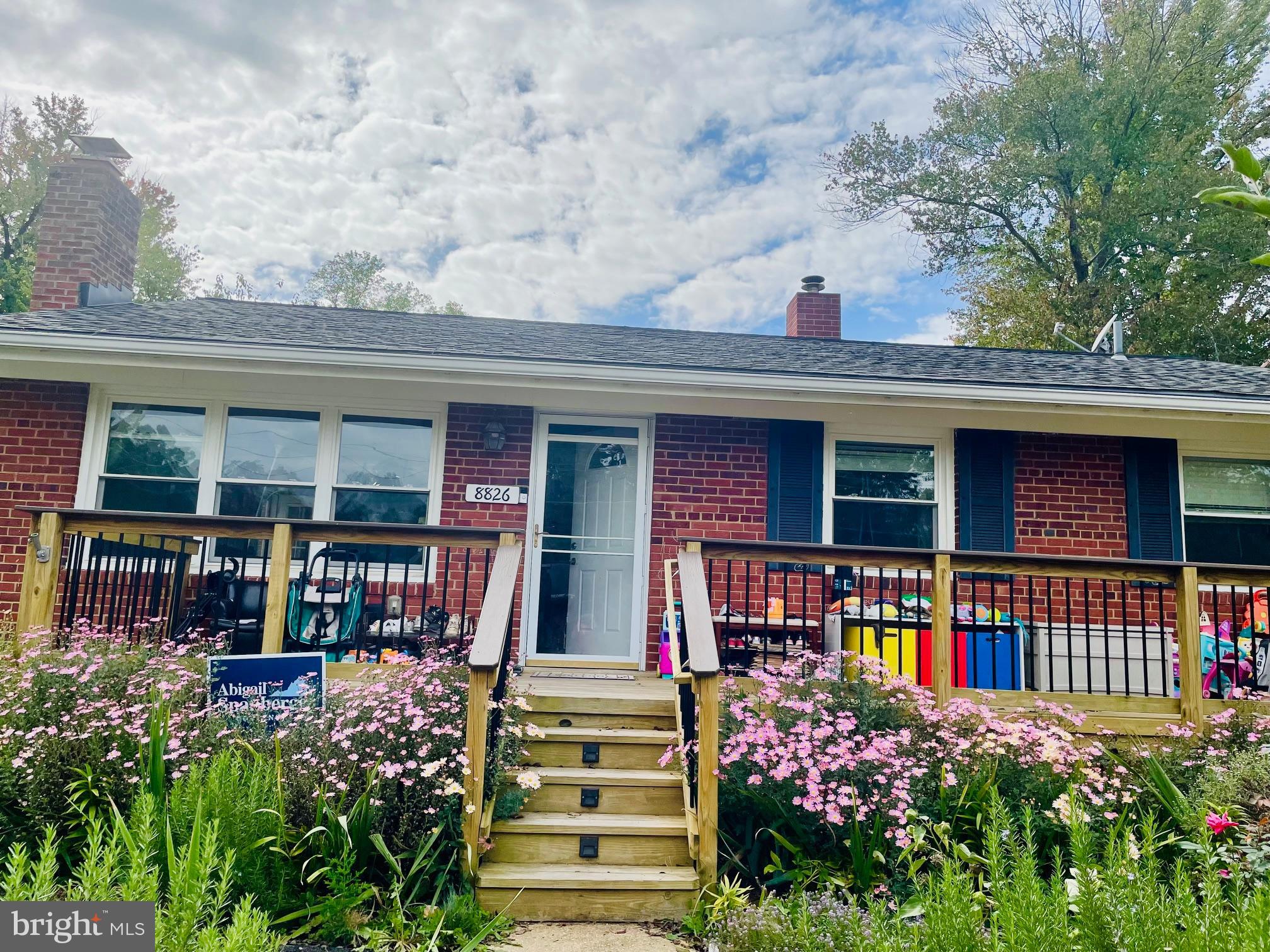 POHICK ESTATES - Residential Lease