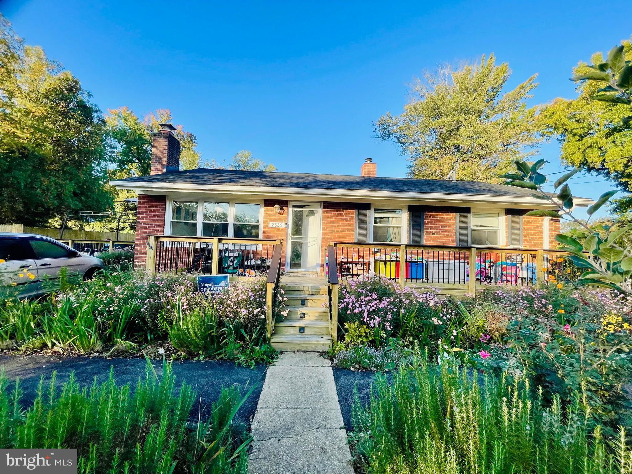 POHICK ESTATES - Residential Lease