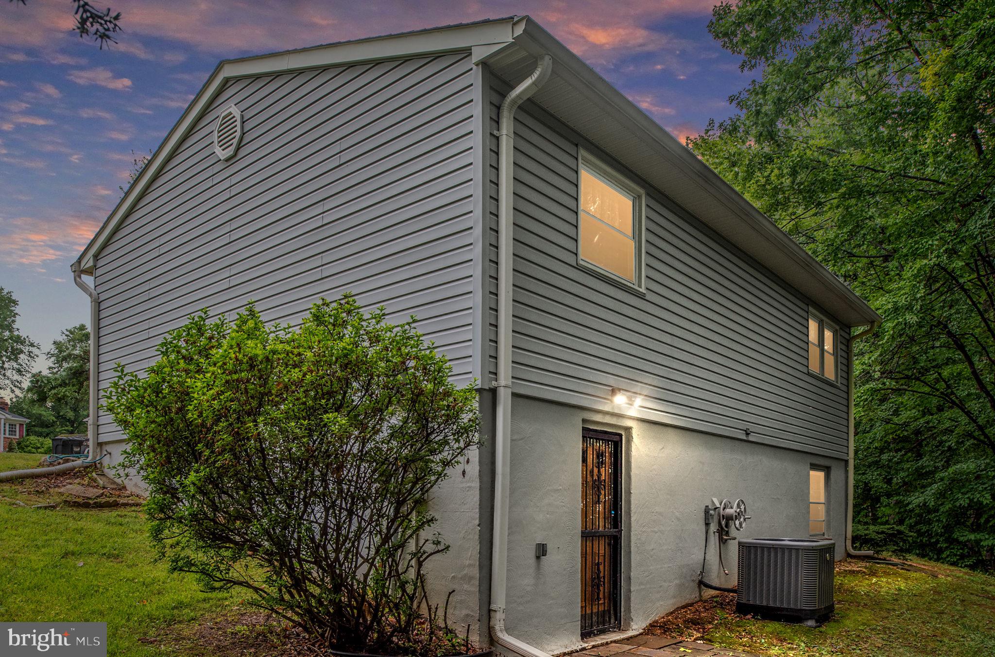 DALE CITY - Residential