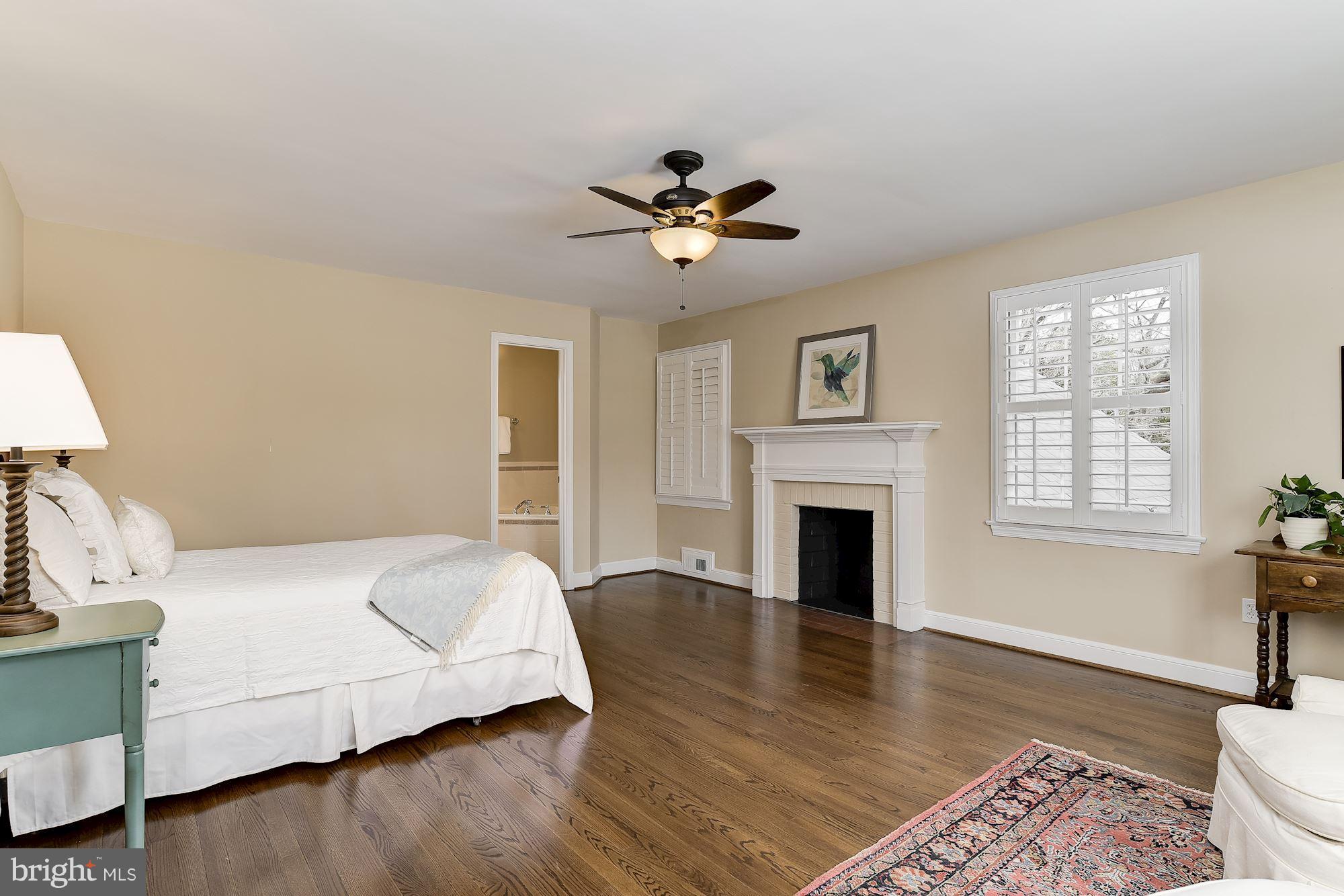 CHEVY CHASE - Residential