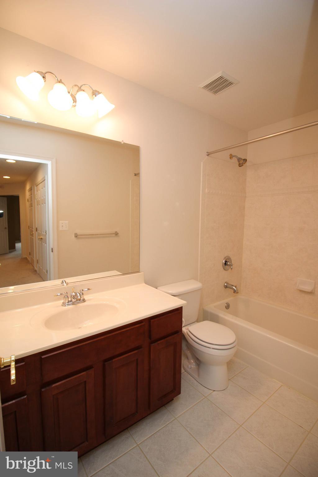 VALE MEADOWS - Residential Lease